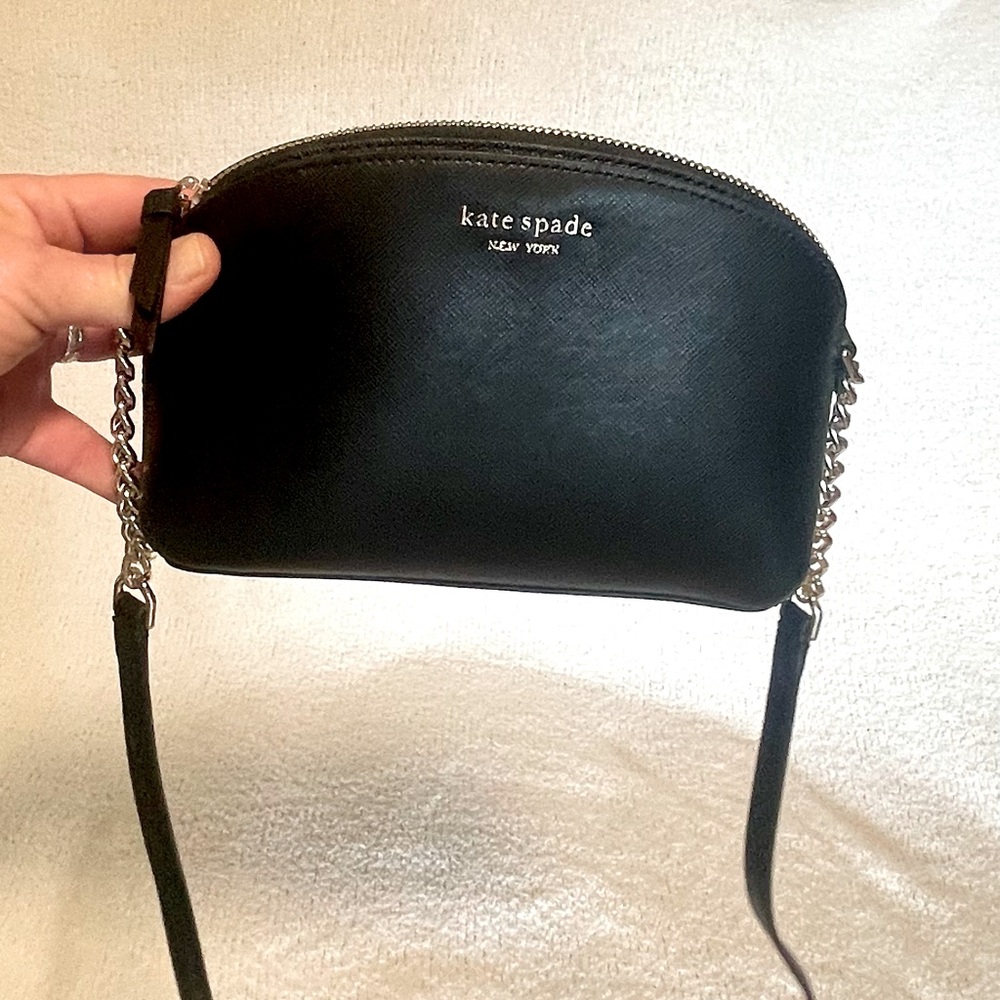 KATE SPADE small crossbody. NEW, never used. No tags on bag.